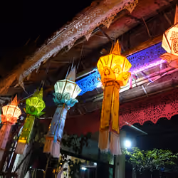 #2 Multicolor Asian Lanterns (Thailand)
