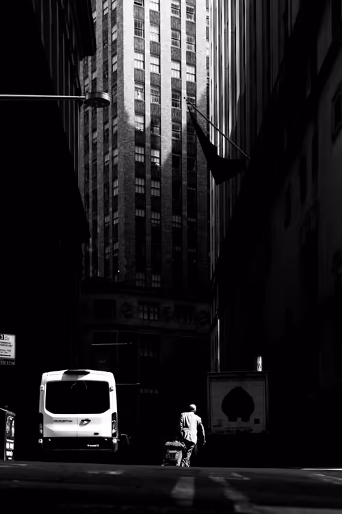 Item #28590313809666497594064315683062951015397747362269757198483142320336838590465 Media