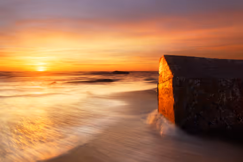 Item #33913556043655992485094381743340351336212161347103993477257409400575667208193 Media