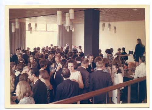 Item #1727321609170803446330169764238275162325635957193188025819978920148879802369 Media