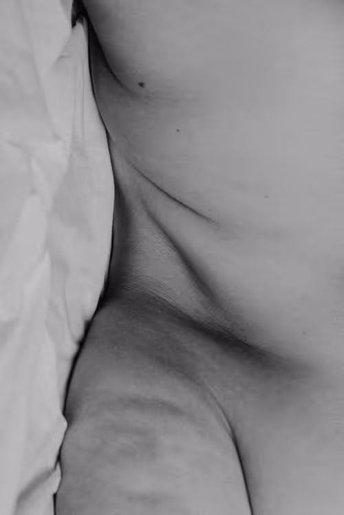 Item #17466310838440595509917632503727151322232245786637448100368350565825876328449 Media