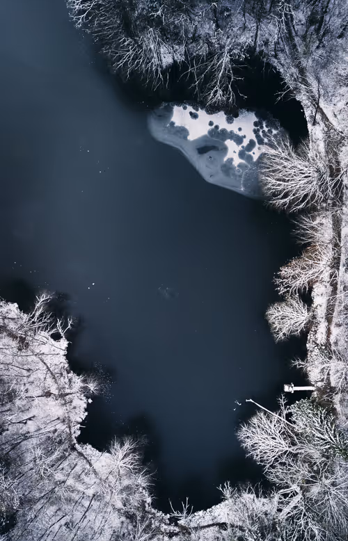 Item #56582553885224441089926055814048090400852822169914013821602265856893643653121 Media