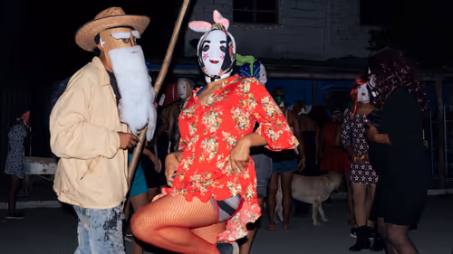 Item #114510891750785963571823232804805888525894639092230678926602407094417516134401 Media