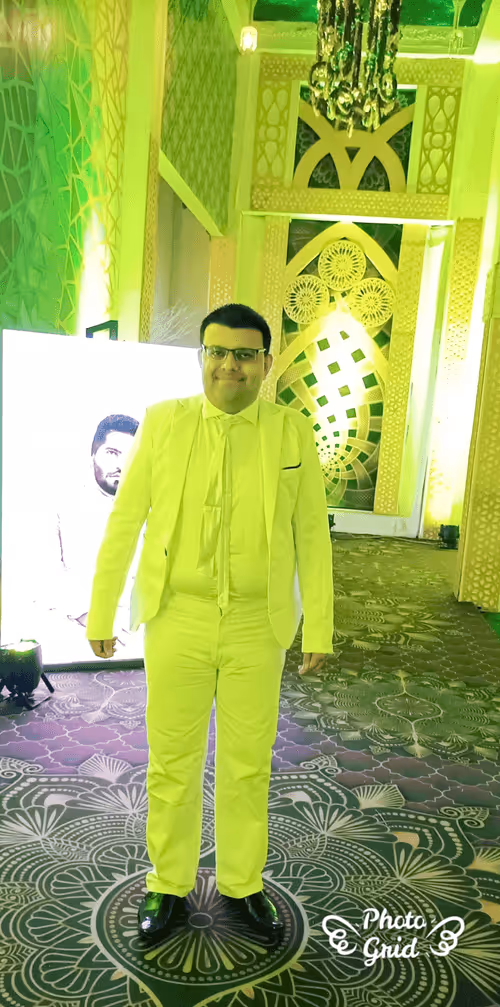 Item #63389622150095133752134319112530935475982121592392805664527527795424730546177 Media