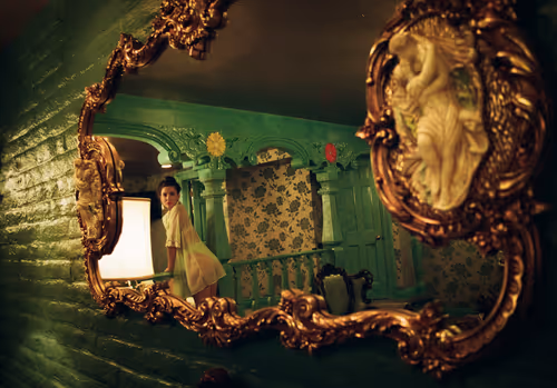 Item #107431263592480299811499235302818049319062692943160370239942642475867526135809 Media