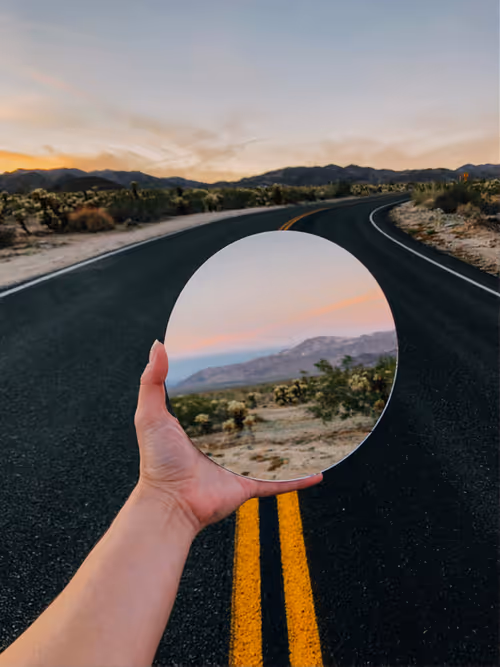 Item #57762364176817967113171601073029693715044262343455038936380107504747536187393 Media