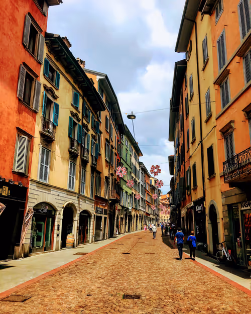 Item #68021680421370609917971695803708180506045537231368972803899735092222511546369 Media