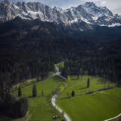 59404681870809906448390957325299961742928436828892721220786848771518312218625