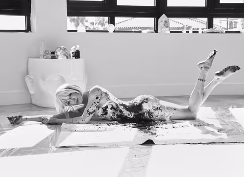 Item #109956810093387268034066053900268782134509922199969493967163871138782885445633 Media