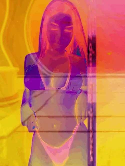 Item #50351019710823885240711470716980260458392717935918933641790229912973282902017 Media