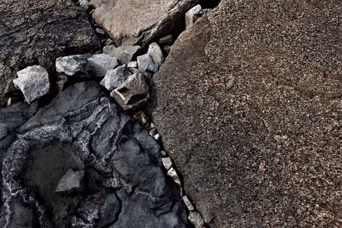 Item #68800123458035658143408460056219206378254568321398204671677928186192261545985 Media