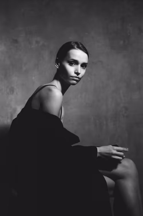 Item #50867123626424774834261631235437206087051938967624587772037365433495780851713 Media