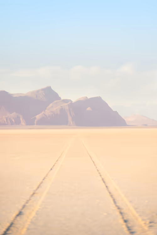 Item #39071023685345521589531013450918722216572370939070752972983331674012621209601 Media