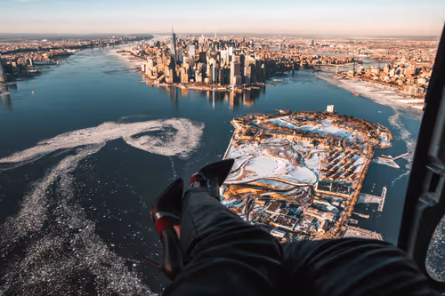 Item #44833295580043660565538524097004029414864051382661630682434875039407159640065 Media