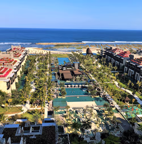 Item #60286361363657250857601775030637471218171117852543341295073303955776892567553 Media