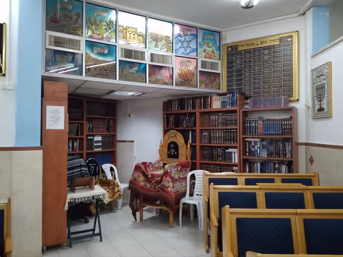 Item #110506795441649248304603727691393552854160291588141443615508084620595109560321 Media