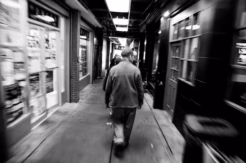 Item #110852837445052671113376188550591799335850901857151089489858941769499168210945 Media