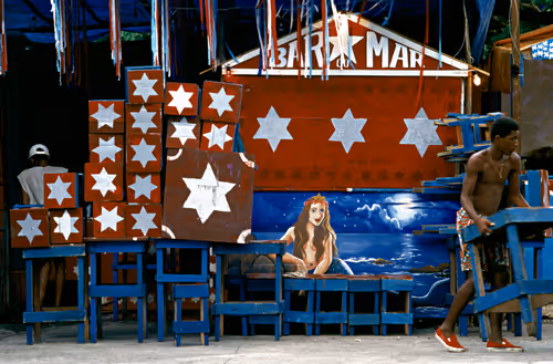 Item #58369652807975332875711473948442206348573580629501697013109747687976385642497 Media