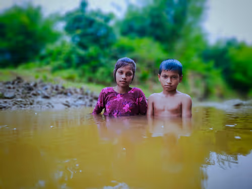 Item #28483083615204022371300351477704581571274768988091129970329682099960069226497 Media