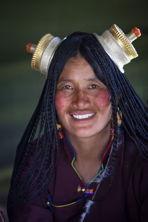 Item #24110165408155573398908987562152031273205884089304227586706331187519149834241 Media