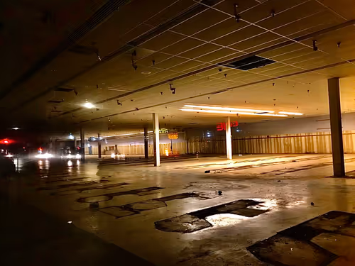 Item #83408267508132833456682495211820804283305655612987816864939849085549472120833 Media