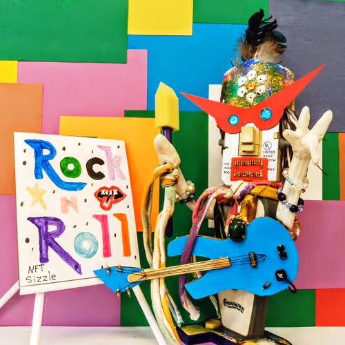 Art Bots #011 "Rocker Bot" (1/1)