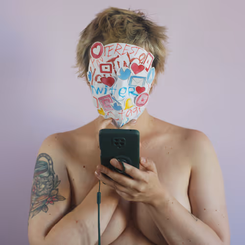The Social Media Mask
