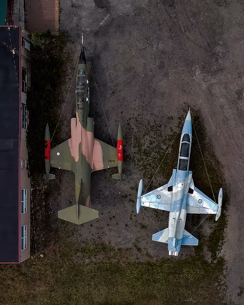 Item #100600280271040798317723628260513137156606623100883316454227272096880430940161 Media