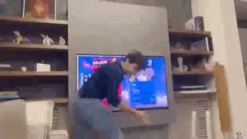 Item #69675496013529214088385254836901108337182822265108940365141852358151738753025 Media