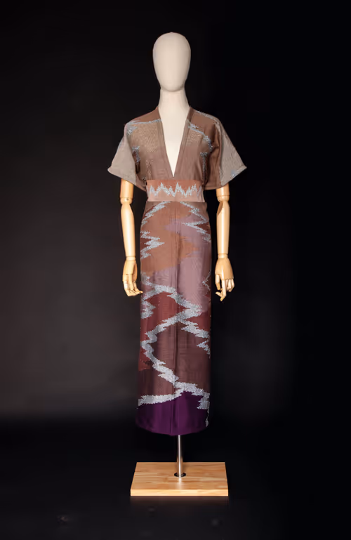 Item #77469948372341189007362718815698613934721224838694208890247854055502118912001 Media