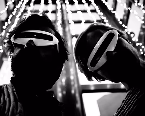 Item #1418953949861406282787444517680392264984156417898177528661934975112523546625 Media