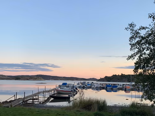 Item #34786585762302583369667834822932763663290229124647368230861745003176988246017 Media