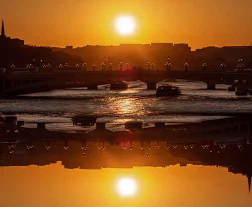 Item #94576621416487951025463850694389914524968034803155250178324902482996264697857 Media