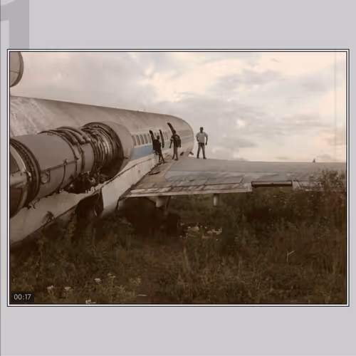 Item #5606426941725502535038272761259107725542531596447892324367451193616713646081 Media