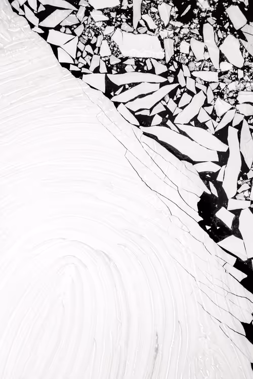 Item #61142205318552775455967982121014168485282281770943542399598313890559662489601 Media