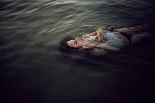 Item #64274873262107114504721973997955312169108596611344264208344202378642756468737 Media