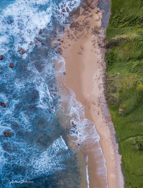 Item #4468298363639779410532789010720251327822800533817543307032898271317149614081 Media