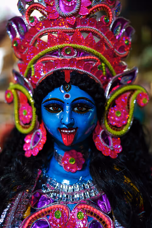 Item #111967298880677850776338953237010740789331740215054614070670721245646887583745 Media