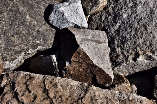 Item #68800123458035658143408460056219206378254568321398204671677927056993819820033 Media