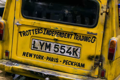 Item #35228730773565056200338800377538333418273140704892294351265652093838803599361 Media