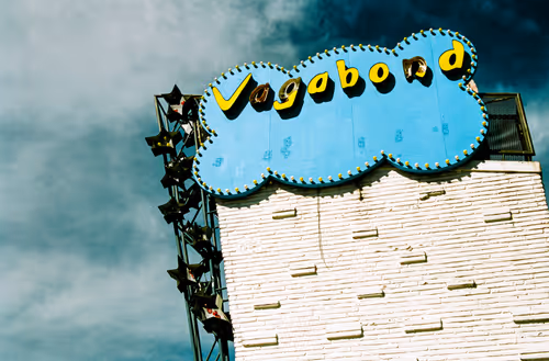 Item #13336409770614763797577425871740572581515837587158292676626682460318524768257 Media