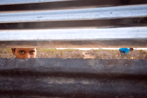 Item #14903448534982185836333129059607412223311433954982104222491105914714067042305 Media