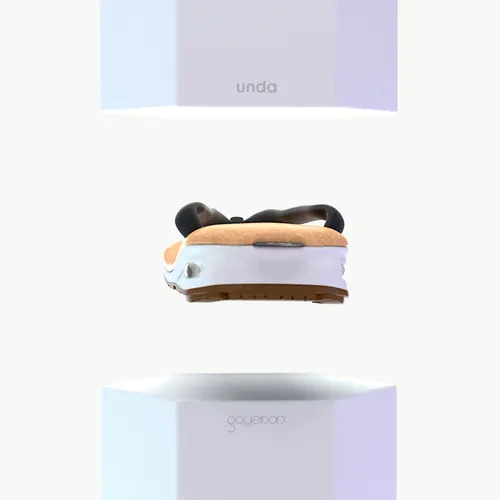 Item #57304529102682084287186470870412146144352396919165756277281134211125093597185 Media