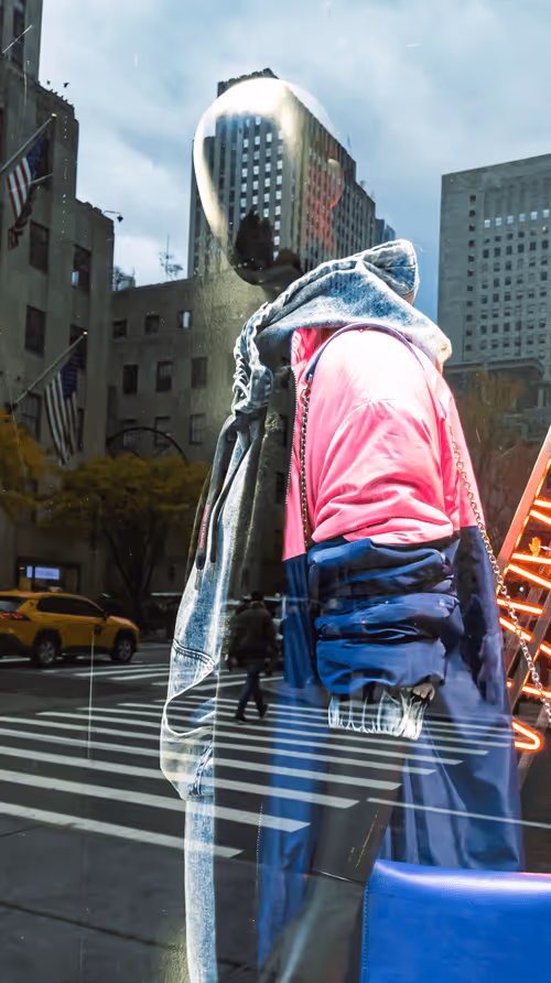 Item #1329906673436554735741479762689004721964883825291971096983776543560966340609 Media