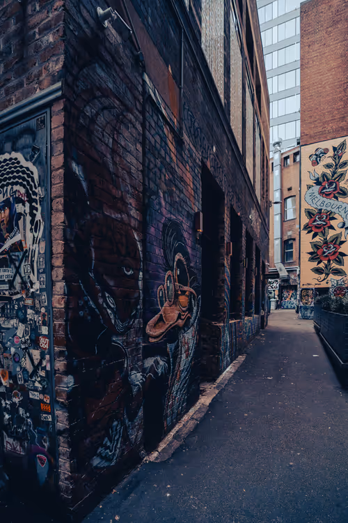 Item #87664330636313077472003209280981822590333725685545365355938452574315783127041 Media