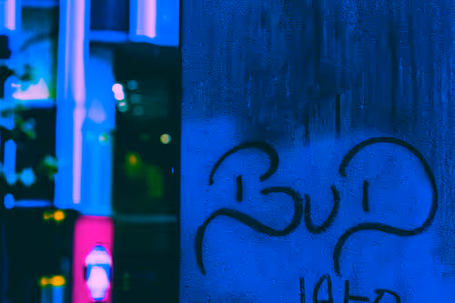 Item #14412009835050794292947791498993172250075375078613663930720343524736296288257 Media