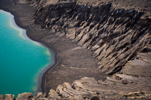 Item #27747756409084056157885059957220218657806403906811327851959916539822313832449 Media