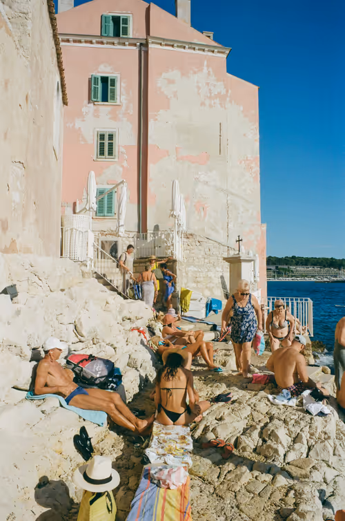 Item #63628819602780504454206795280933286782738899794845292107570097804219259027457 Media