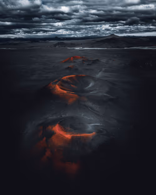 Item #61265592276074848298733144412515874688771654920347180124025732329063183286273 Media