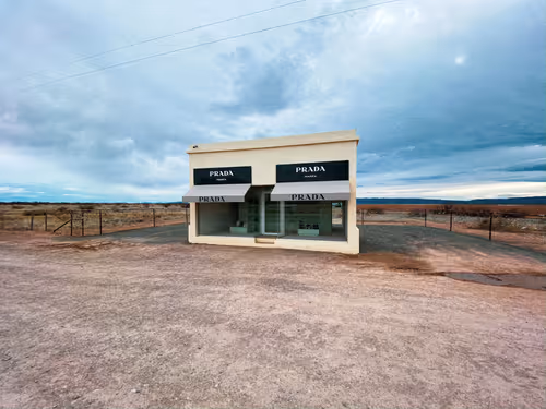 Item #42956466618878321387532578261577756492161920653755194423256676485714285690881 Media